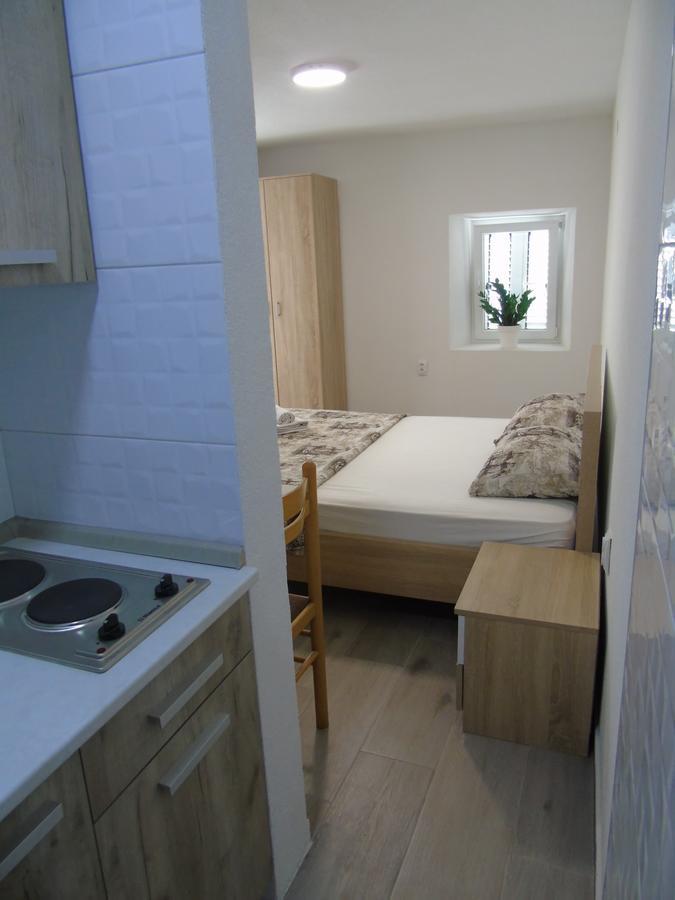Apartments Marysol Kotor Eksteriør billede